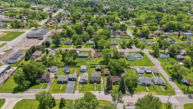 905 W 38th Avenue, Hobart, IN 46342