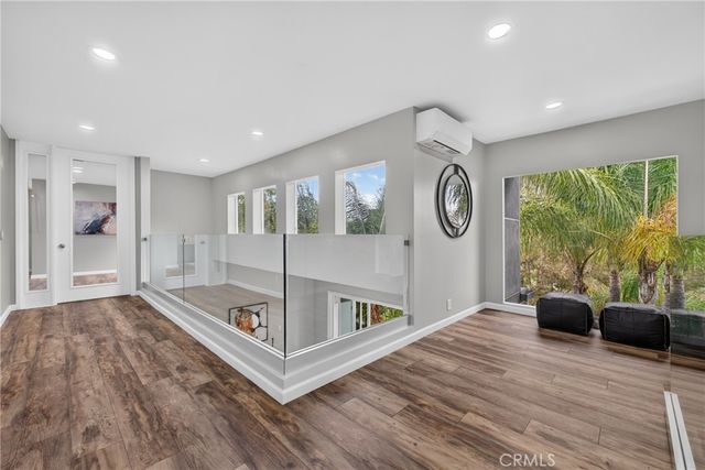 21530 Yucatan Avenue, Woodland Hills, CA 91364