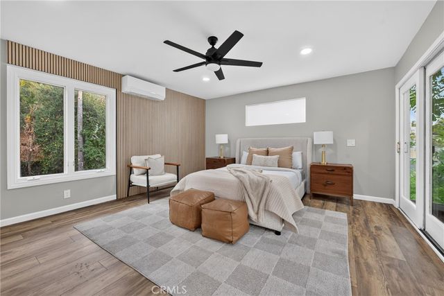 21530 Yucatan Avenue, Woodland Hills, CA 91364