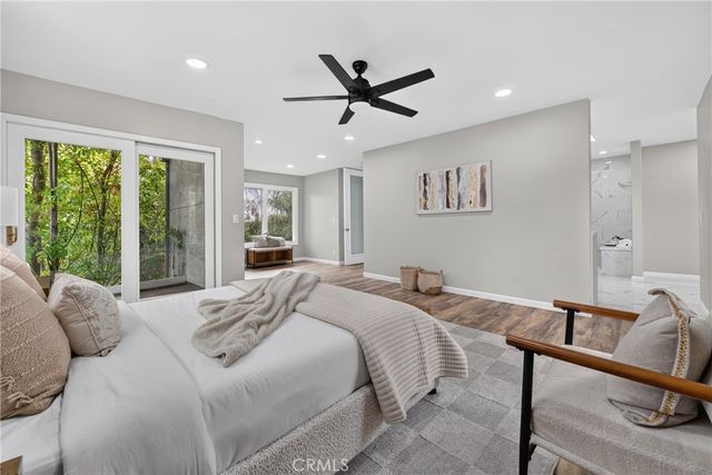 21530 Yucatan Avenue, Woodland Hills, CA 91364