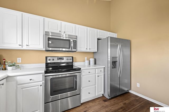 12714 Nebraska Avenue, Omaha, NE 68164