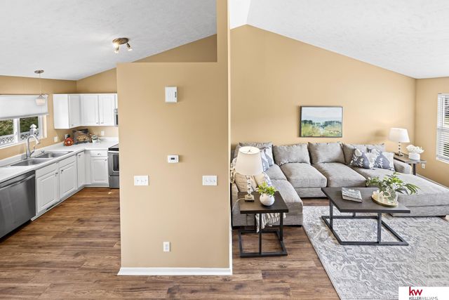 12714 Nebraska Avenue, Omaha, NE 68164