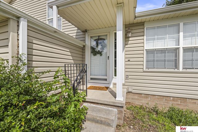 12714 Nebraska Avenue, Omaha, NE 68164