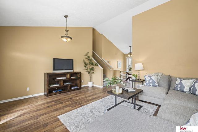12714 Nebraska Avenue, Omaha, NE 68164