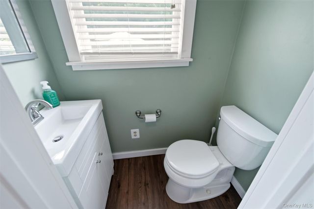 131 Terrace Avenue, West Babylon, NY 11704