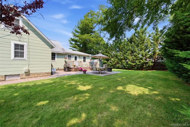 131 Terrace Avenue, West Babylon, NY 11704