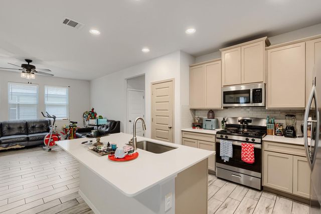 120 Horsemint WAY, San Marcos, TX 78666