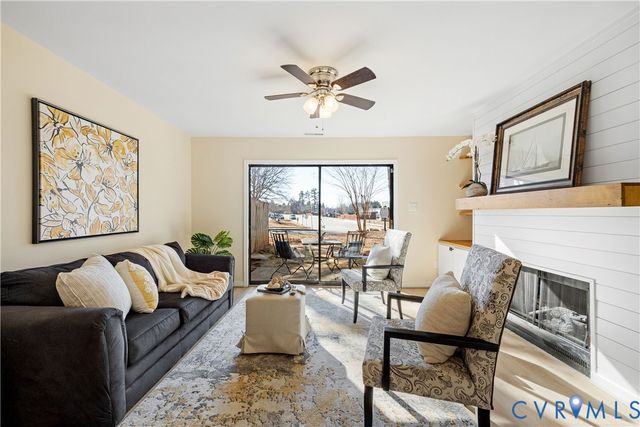 2400 Grey Forge Pl, Henrico, VA 23233