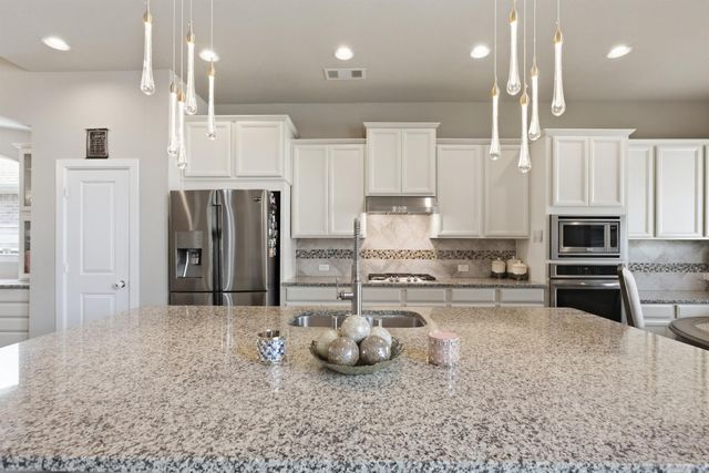 2527 Pecan Creek Lane, Manvel, TX 77578