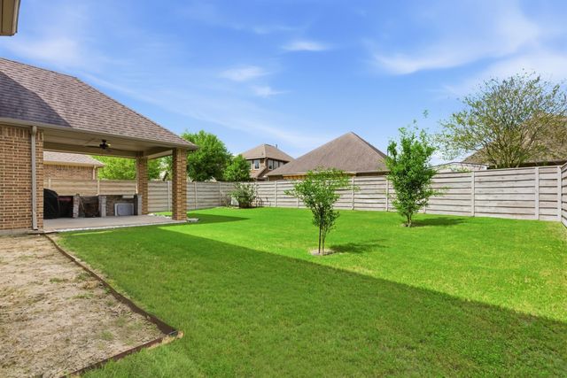 2527 Pecan Creek Lane, Manvel, TX 77578