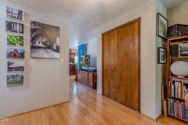 2471 Republic Way, Medford, OR 97504