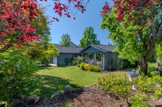 2471 Republic Way, Medford, OR 97504