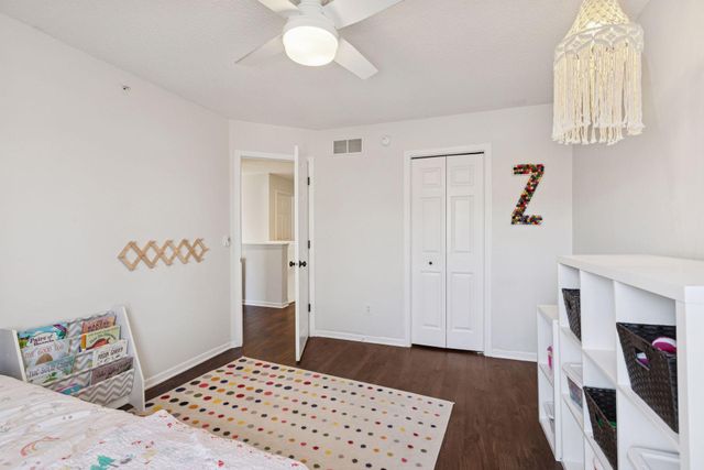 885 Braunworth Court, Chaska, MN 55318