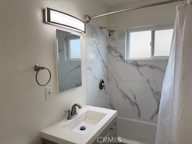 685 E Vista Chino 7, Palm Springs, CA 92262