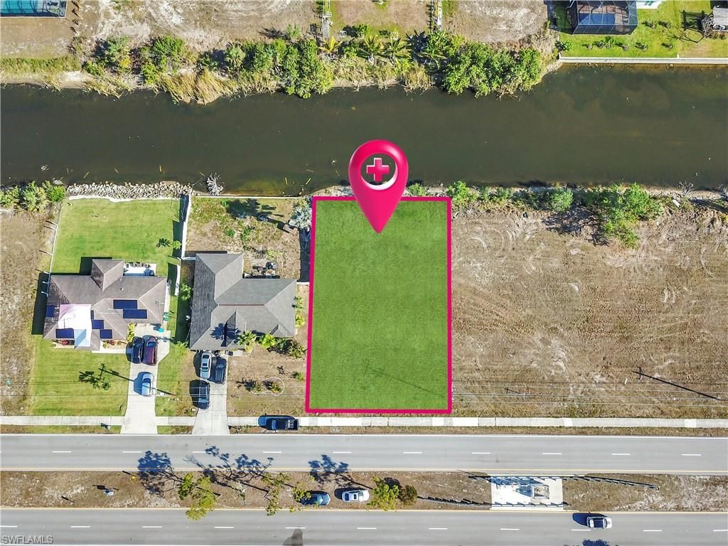 625 Gleason PKWY, Cape Coral, FL 33914