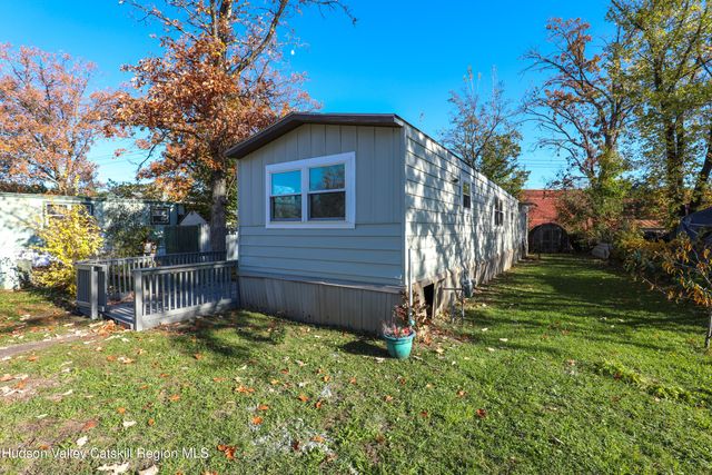 414 Joslen Boulevard 19, Hudson, NY 12534