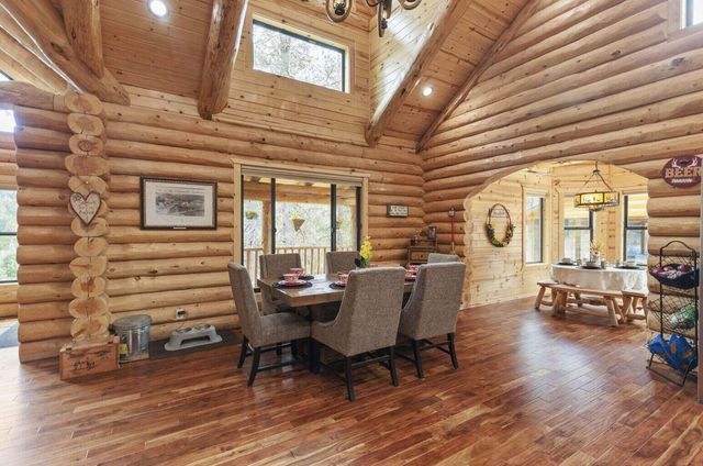 225 Eagle Ridge Road, Canyonville, OR 97417