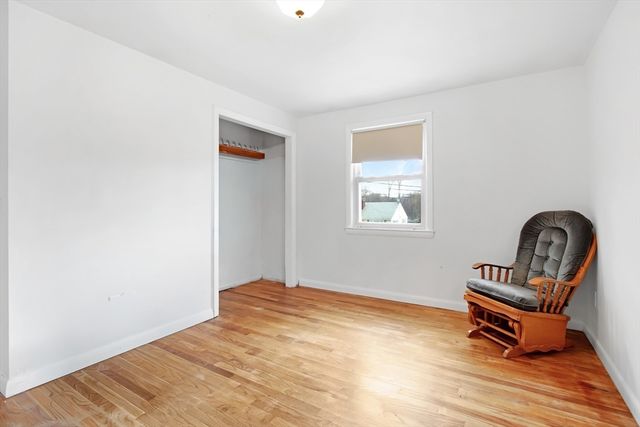 14 Walnut Street, Plainville, MA 02762