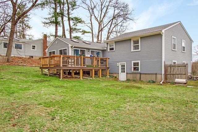 14 Walnut Street, Plainville, MA 02762