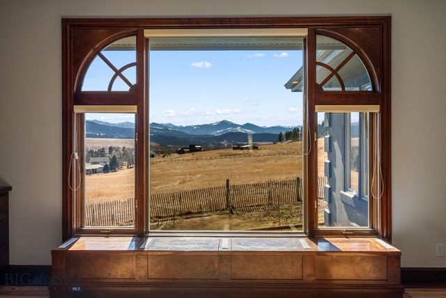10423 Bridger Canyon Road, Bozeman, MT 59715