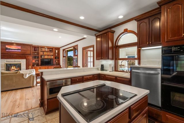 10423 Bridger Canyon Road, Bozeman, MT 59715