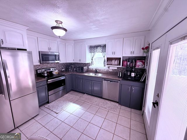 4135 TANGLEWOOD RD, Snellville, GA 30039