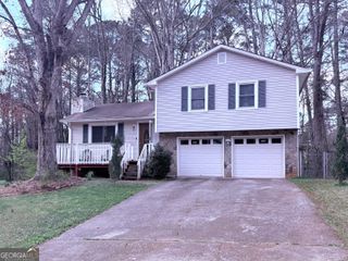 4135 TANGLEWOOD Road, Snellville, GA 30039