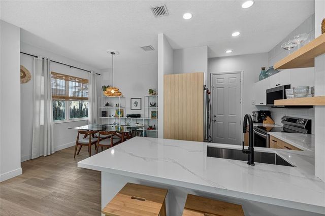 15 NE 20th Avenue, Pompano Beach, FL 33060