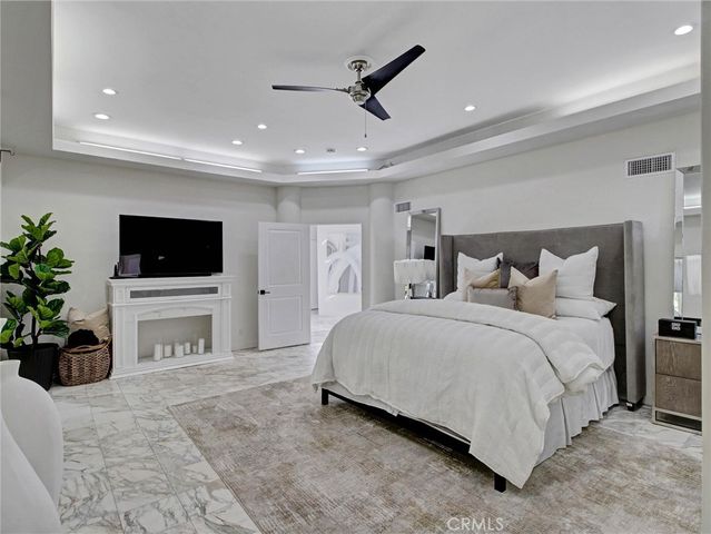 4557 Don Timoteo Drive, Los Angeles, CA 90008