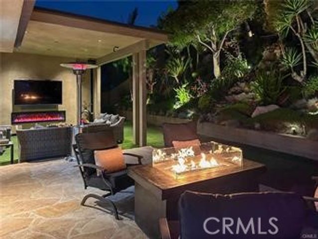 4557 Don Timoteo Drive, Los Angeles, CA 90008