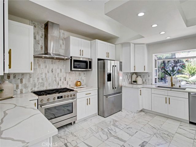4557 Don Timoteo Drive, Los Angeles, CA 90008