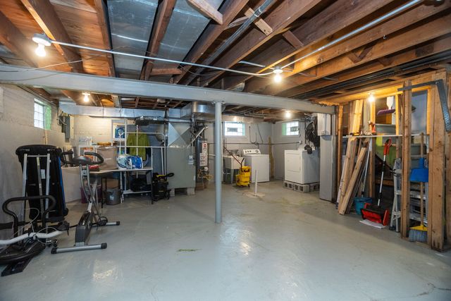 1747 N Sayre Avenue, Chicago, IL 60707