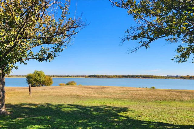 679 Doe Creek Road, Little Elm, TX 75068