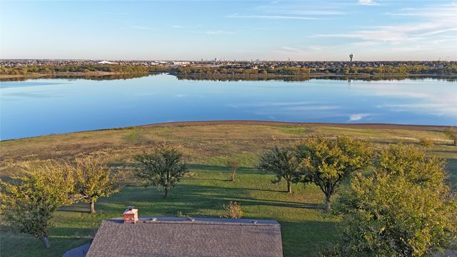 679 Doe Creek Road, Little Elm, TX 75068