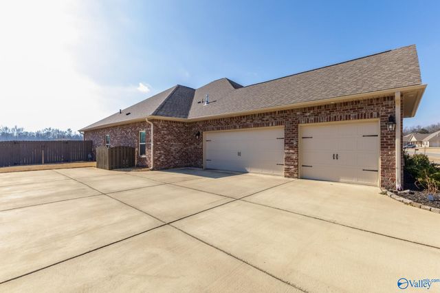 136 Tango Drive, Meridianville, AL 35759