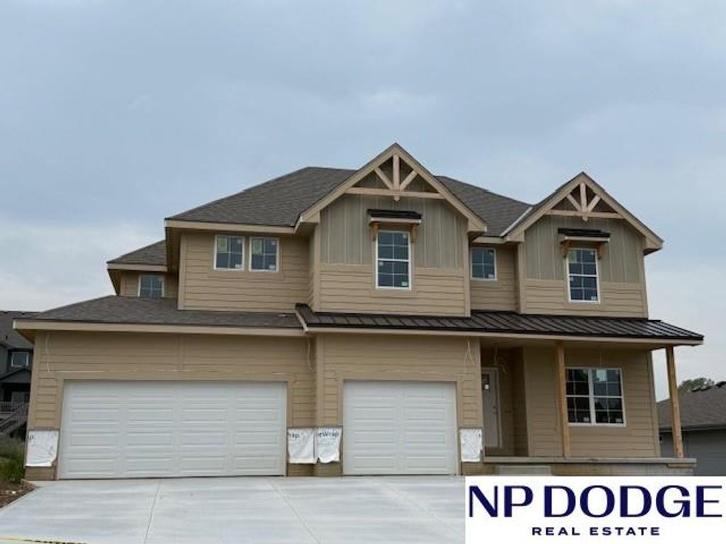 3 Bayberry Circle, Council Bluffs, IA 51503