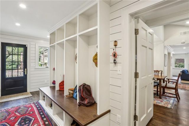 2415 Oldfield NW Road, Atlanta, GA 30327