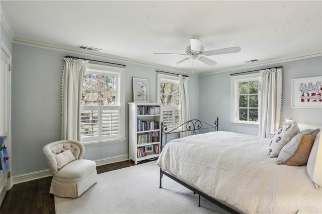 2415 Oldfield NW Road, Atlanta, GA 30327