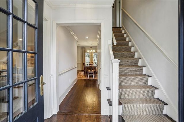 2415 Oldfield NW Road, Atlanta, GA 30327