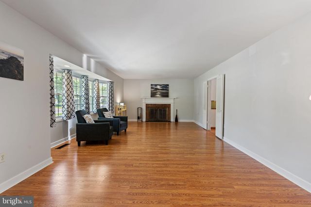 2817 STONYBROOK DR, Bowie, MD 20715