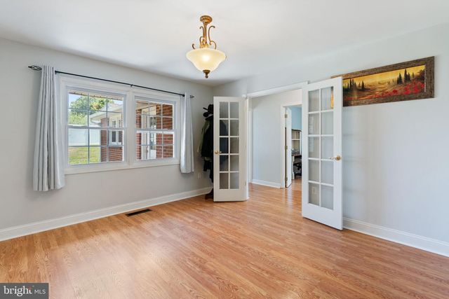 2817 STONYBROOK DR, Bowie, MD 20715