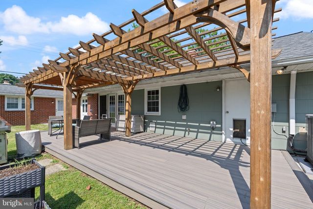 2817 STONYBROOK DR, Bowie, MD 20715