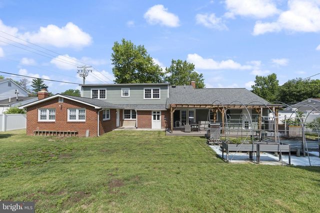 2817 STONYBROOK DR, Bowie, MD 20715
