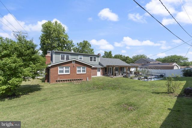 2817 STONYBROOK DR, Bowie, MD 20715