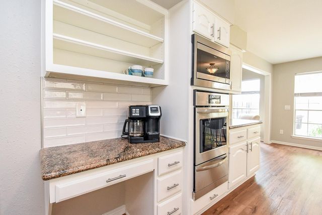 426 Oyster Creek Village Drive, Missouri City, TX 77459