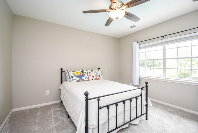 426 Oyster Creek Village Drive, Missouri City, TX 77459