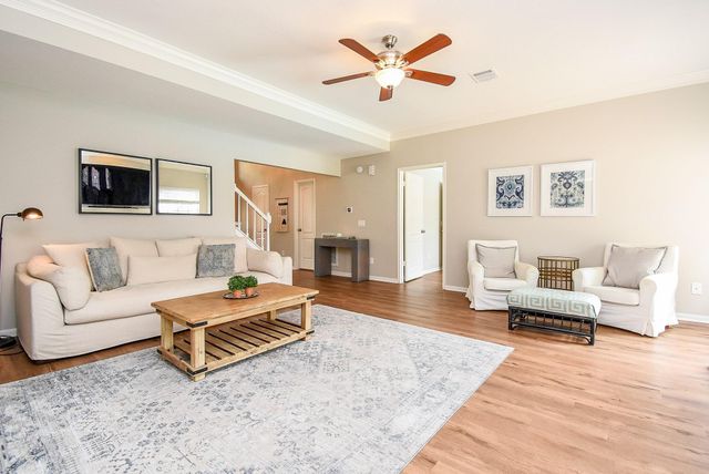 426 Oyster Creek Village Drive, Missouri City, TX 77459