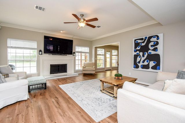 426 Oyster Creek Village Drive, Missouri City, TX 77459