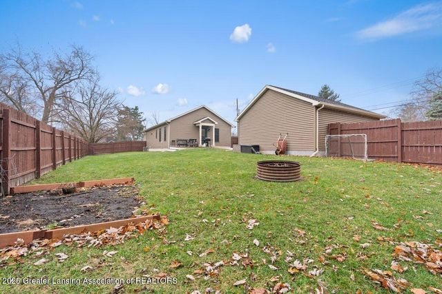 2036 Reo Road, Lansing, MI 48910