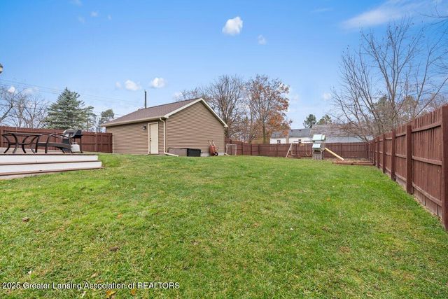 2036 Reo Road, Lansing, MI 48910